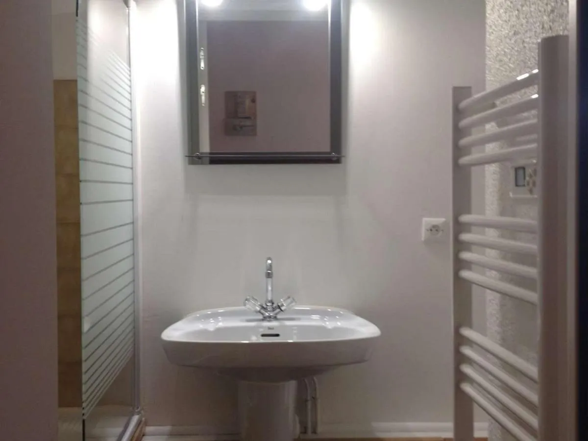 Apartment Charmant Appart 3 Pers Renove, A 2 Pas Des Pistes A Val Thorens - Fr-1-637-2